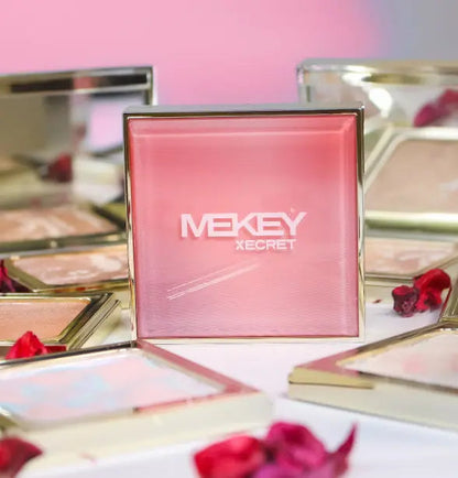 𝐌𝐞𝐤𝐞𝐲𝐱𝐞𝐜𝐫𝐞𝐭 𝐋𝐮𝐦𝐢𝐧𝐨𝐮𝐬 𝐆𝐥𝐨𝐰 𝐇𝐢𝐠𝐡𝐥𝐢𝐠𝐡𝐭𝐞𝐫: Shine Bright with All-Day Radiance - Illuminating Makeup Must-Have!