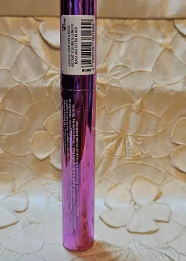 Essence-Lash Like A Boss-Instant Volume & Length-Mascara-ULTRA BLACK-Sealed!