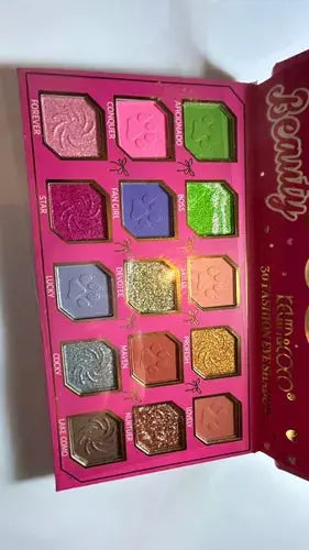 Kevin and coco 30 EYESHADOW COLOURS